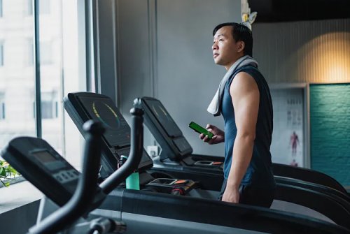 智能跑步機(jī)與普通跑步機(jī)的對比